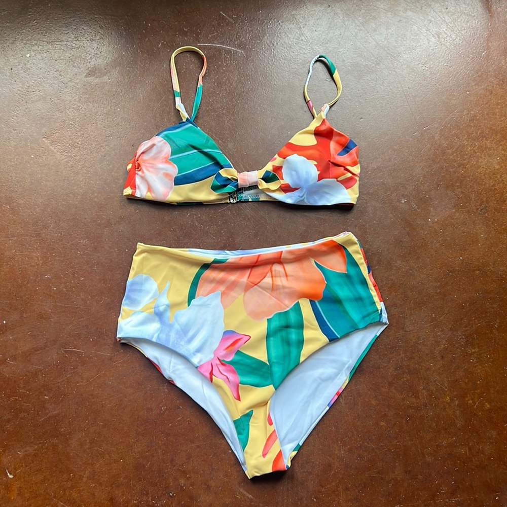 NWT Shein Yellow Floral High Waisted Bikini 👙